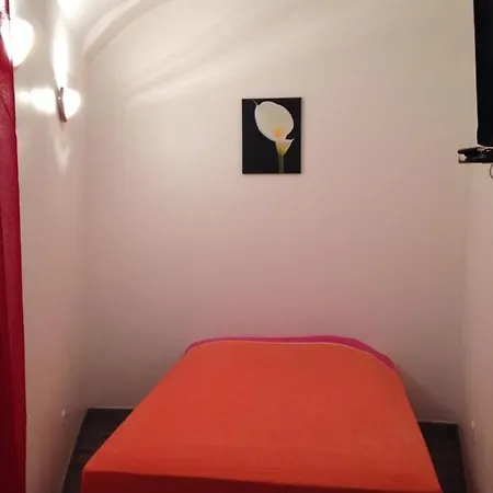 2 Pieces Neuf Au Coeur De